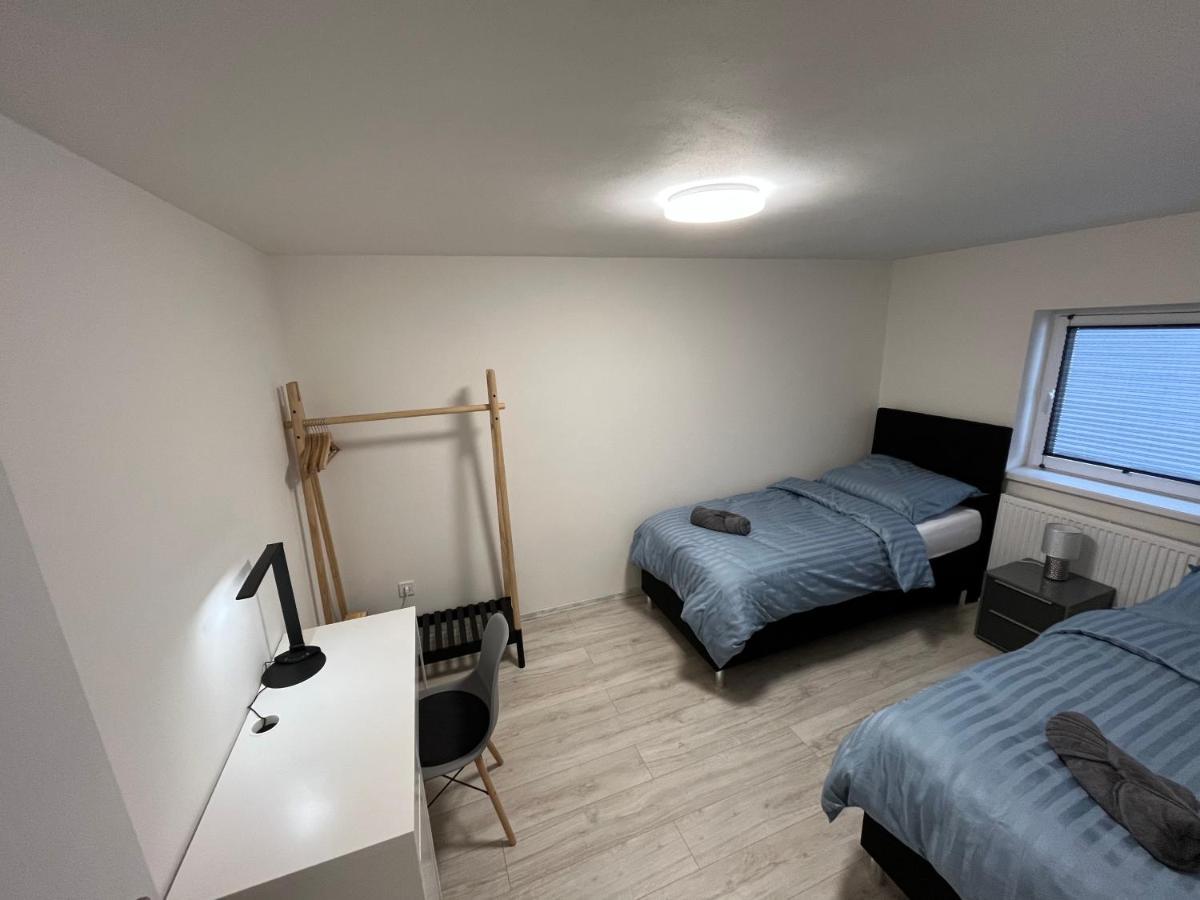 Apartment Golden Prague 78 Vestec  Kültér fotó