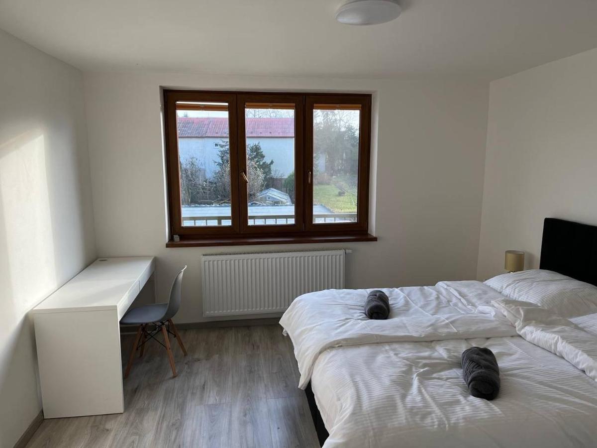 Apartment Golden Prague 78 Vestec  Kültér fotó