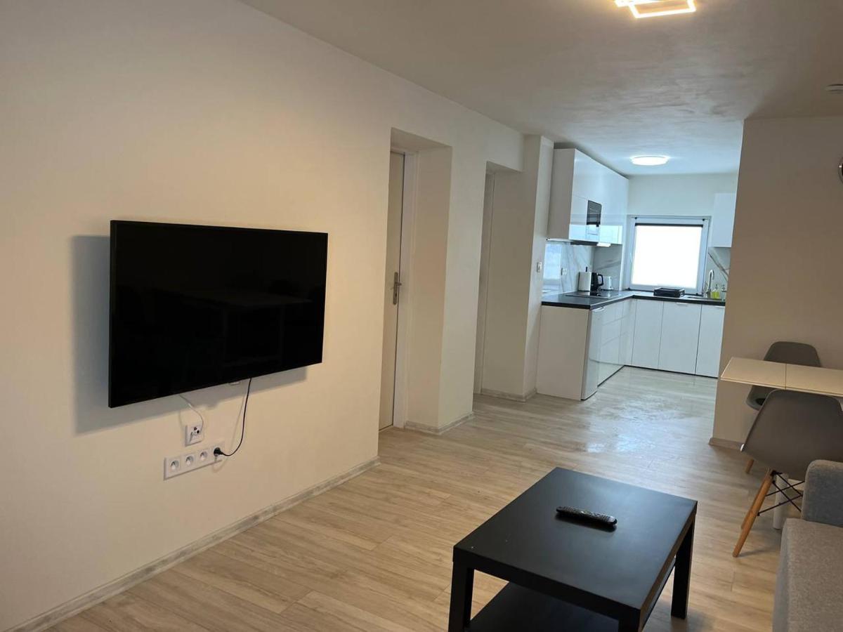 Apartment Golden Prague 78 Vestec  Kültér fotó