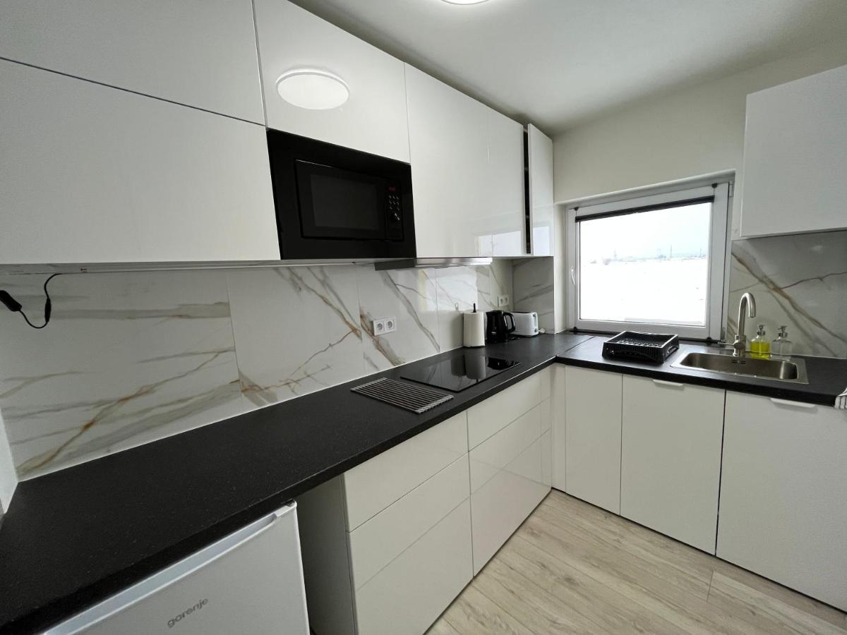 Apartment Golden Prague 78 Vestec  Kültér fotó