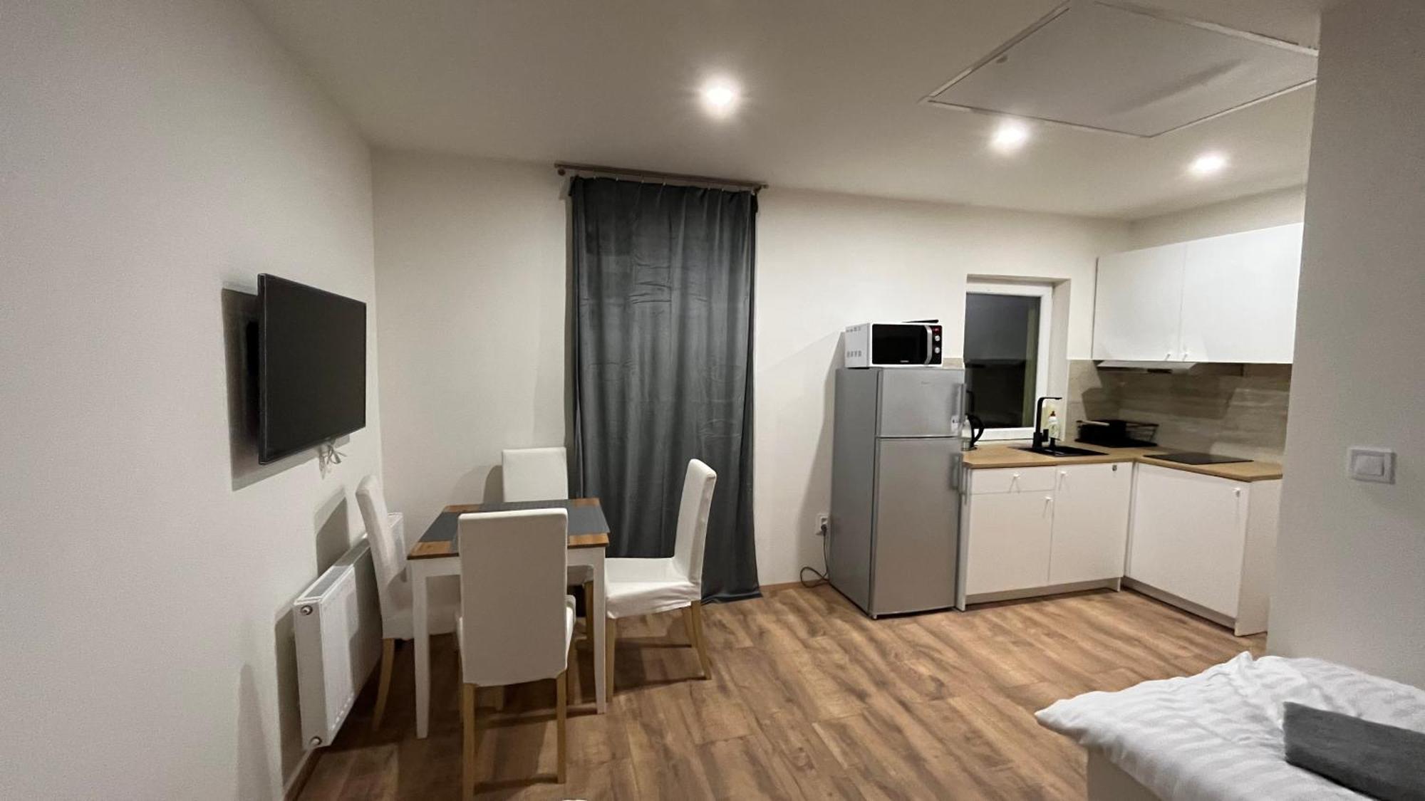 Apartment Golden Prague 78 Vestec  Kültér fotó